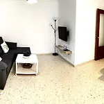 El Rincon De Apolo. Atico Con Aparcamiento Gratis. شقة مالقة